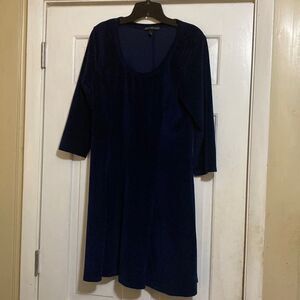 Velvet navy blue dress